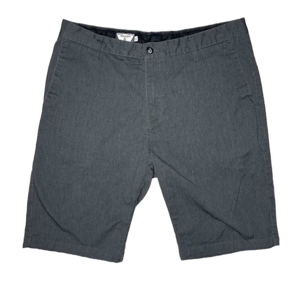 Volcom shorts